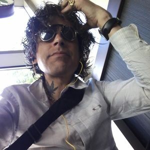 Meet your Posher, Aaron